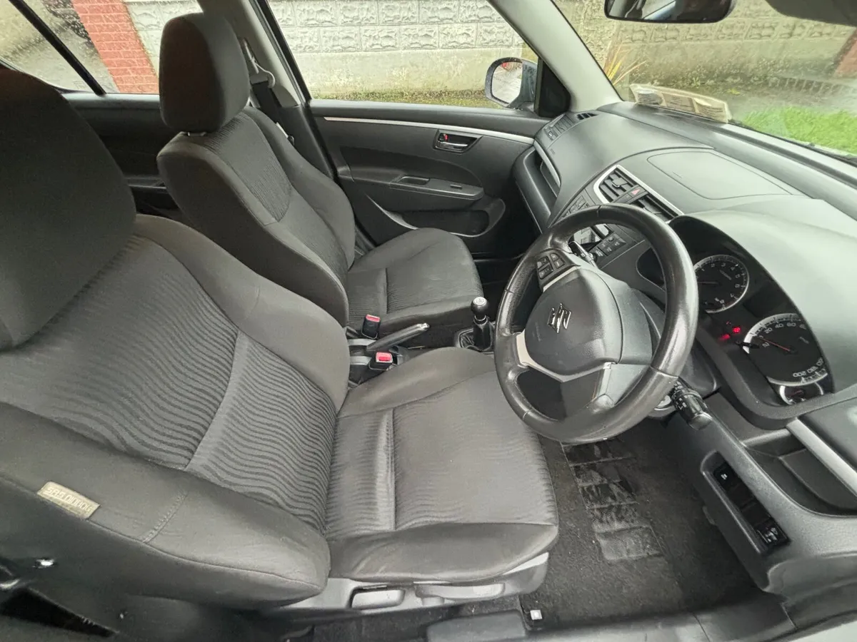 Suzuki Swift 2011 - Image 3