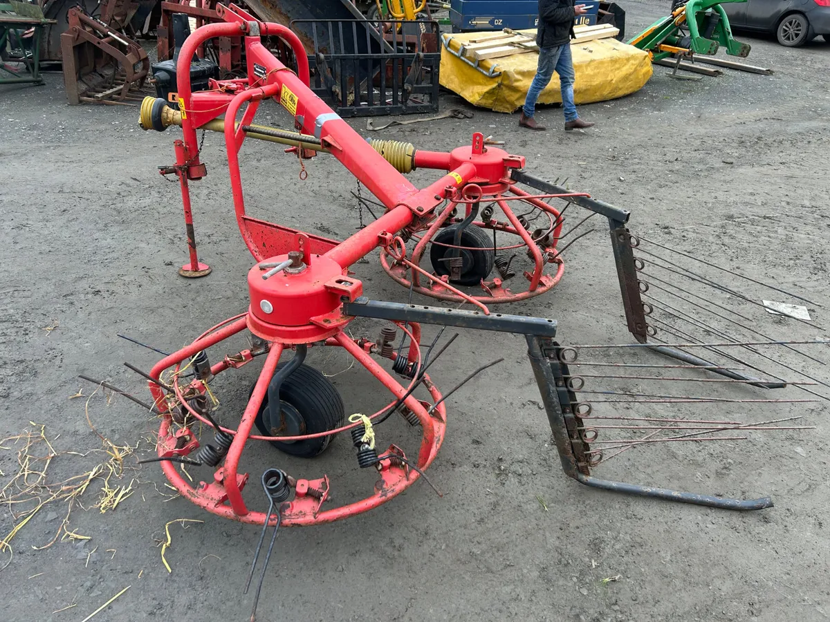 Kverneland Vicon 300 Haybob - Image 2