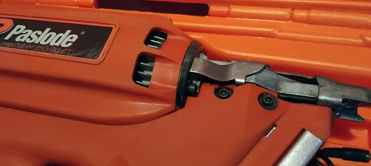 Paslode im350 1st Fix Nail Gun"Fully Serviced" - Image 2