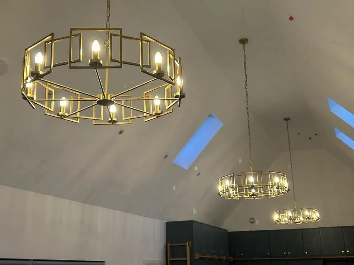 Chandelier (Pendant lights) x3 - Image 1