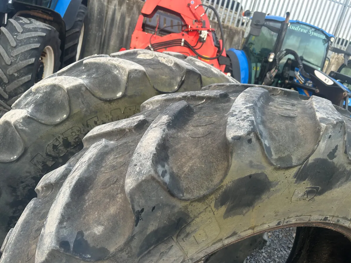 420/85 R34 BKT Tyres - Image 4