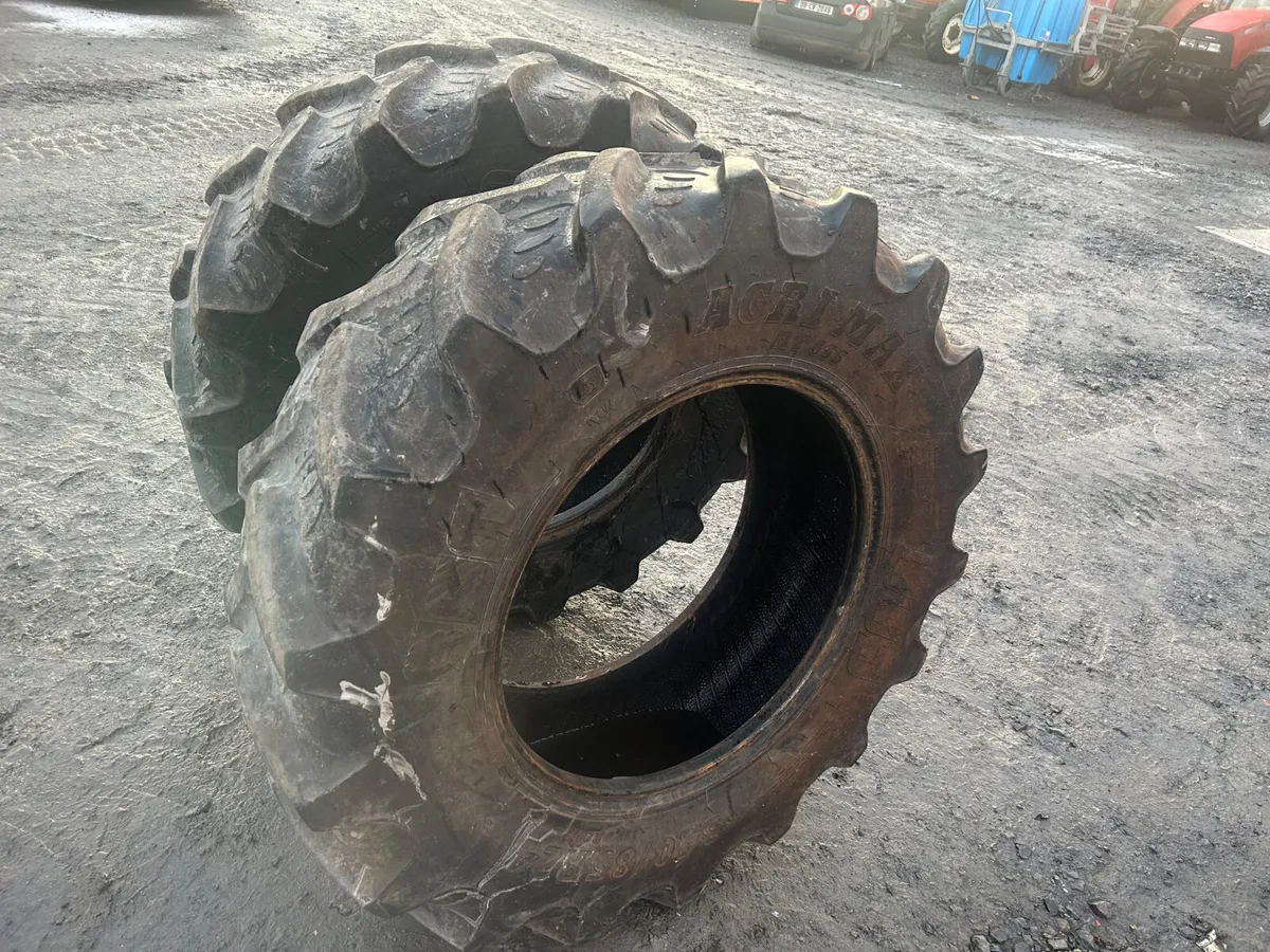 340/85 R24 Tyres - Image 2