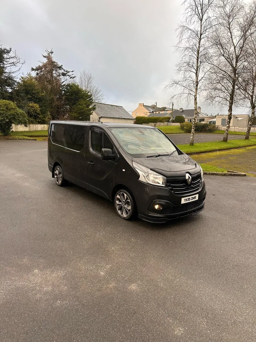 2015 Renault Traffic sport - Image 1