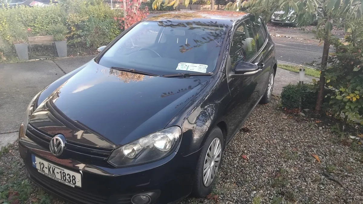 Volkswagen Golf 2012 - Image 1