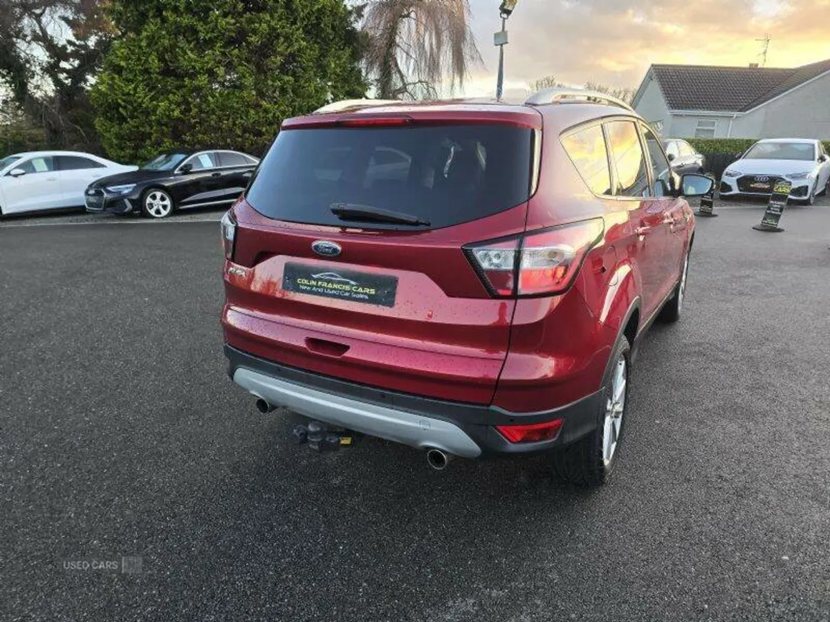 Ford Kuga Titanium Edition - Image 4