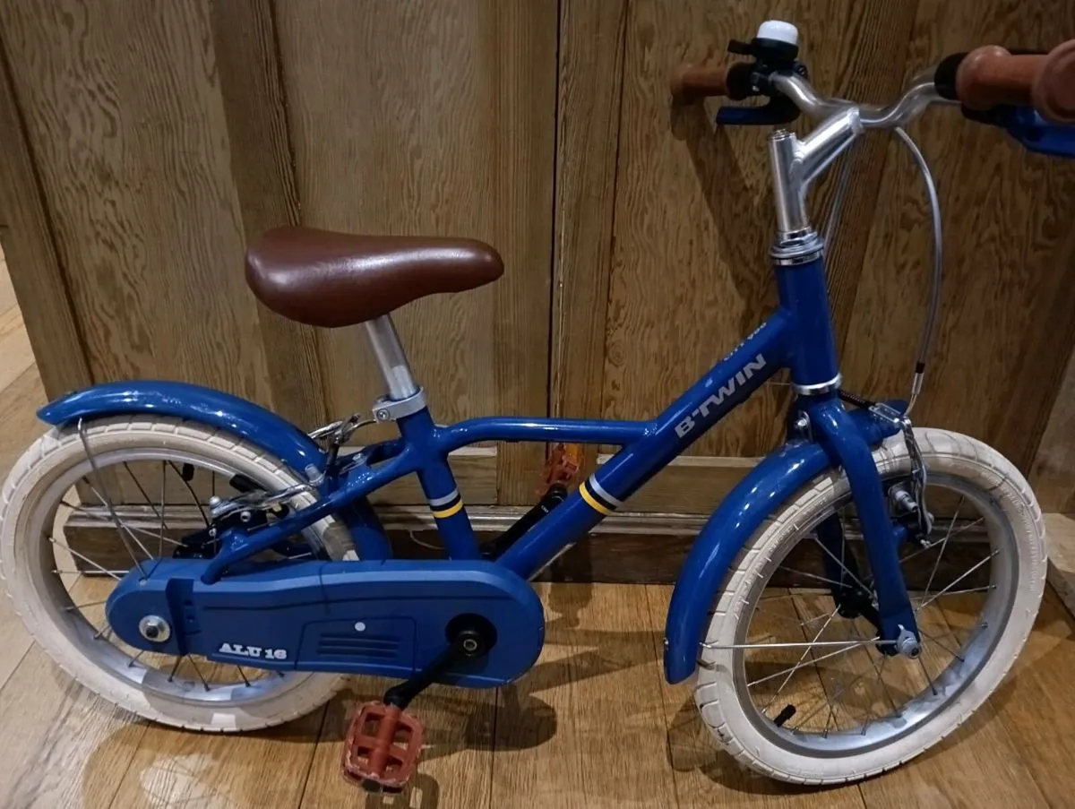 Kids bike - Image 1