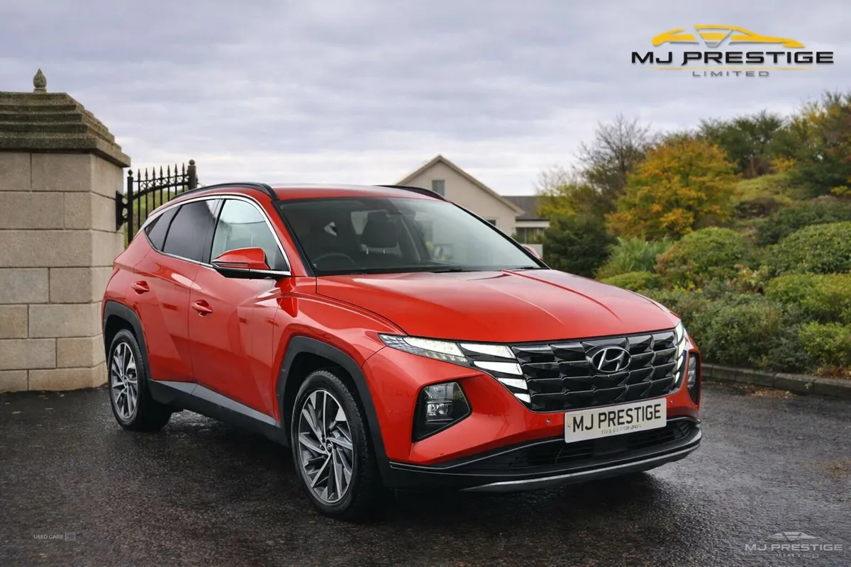 Hyundai Tucson ESTATE - Image 1