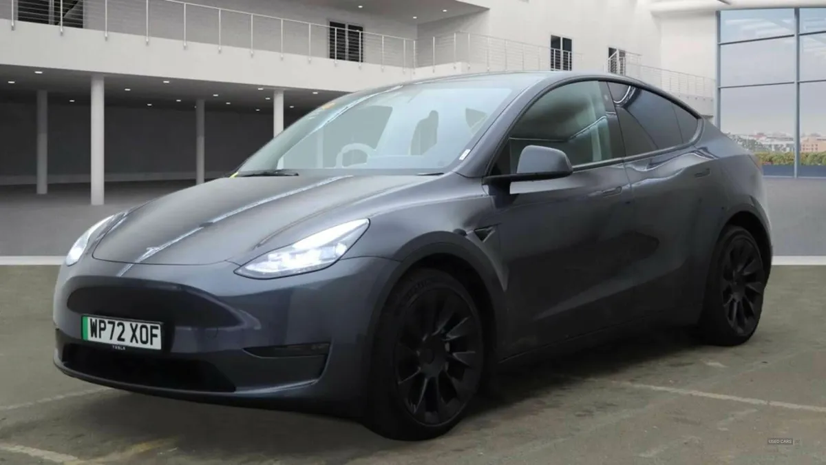 Tesla Model Y Long Range AWD 4WD 5dr - Image 4