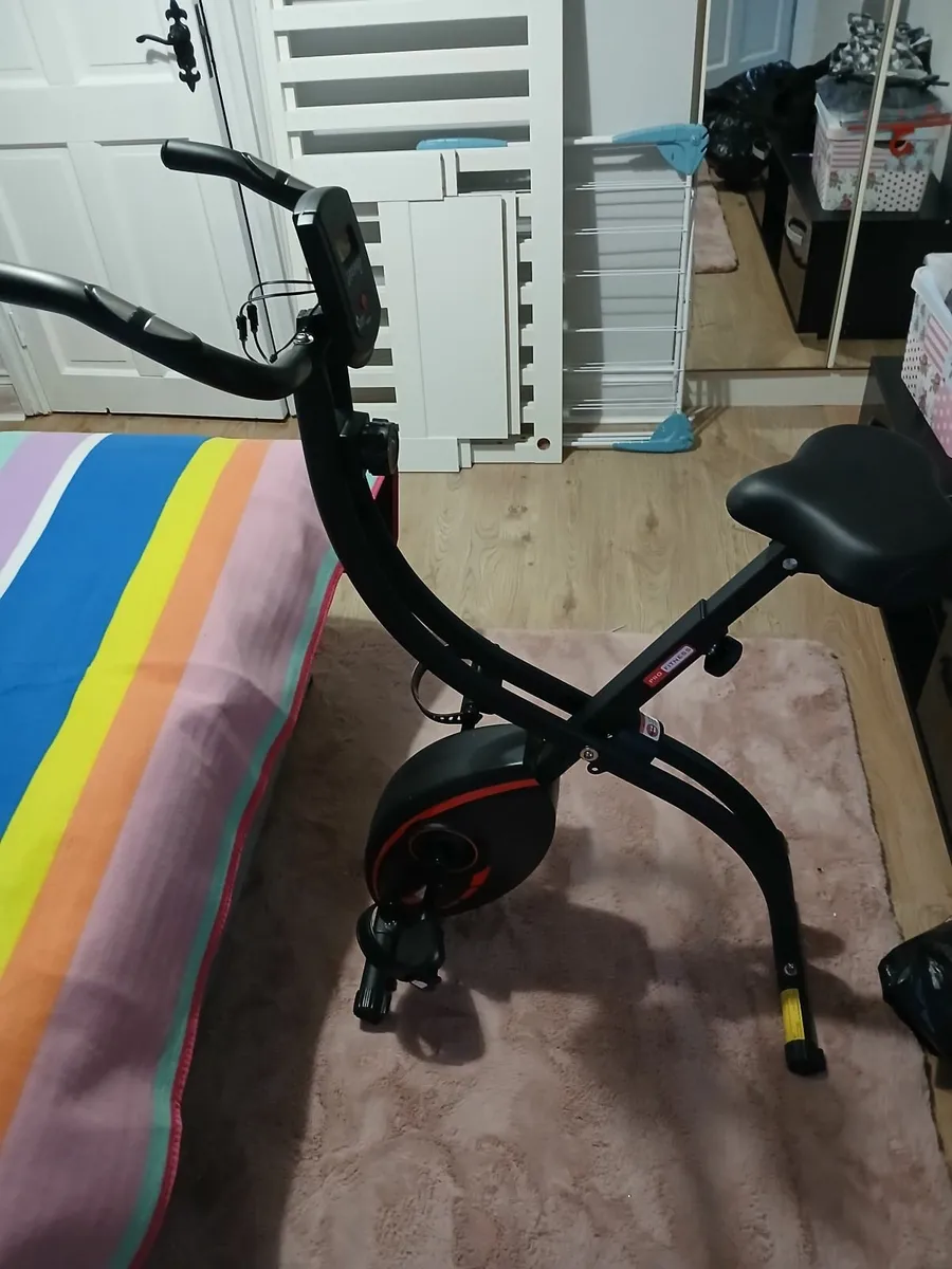 Exercise bike - Image 4