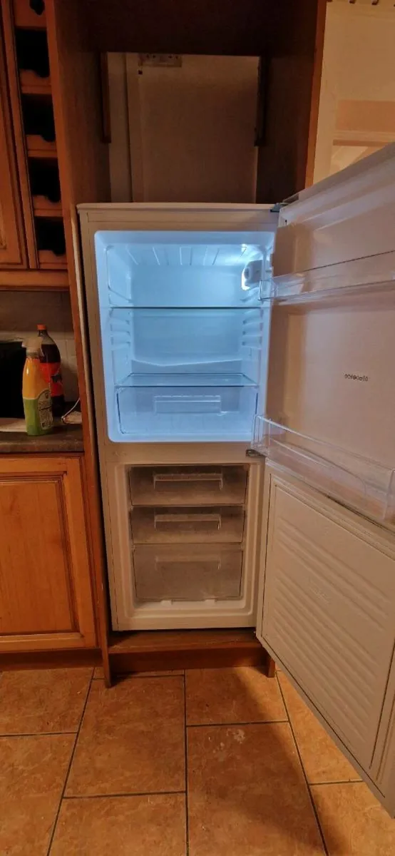 Candy 50/50 Fridge Freezer - Image 2