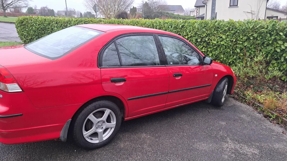 Honda Civic 2006 - Image 4