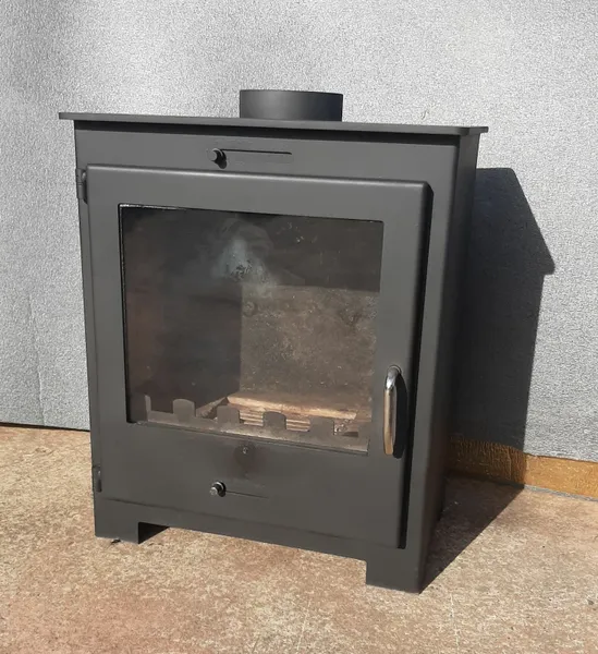 https://www.donedeal.ie/heating-for-sale/2nd-hand-stoves-for-sale-cheap-heating/34065902
