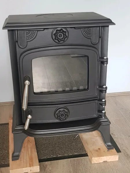 https://www.donedeal.ie/heating-for-sale/stove/35311192