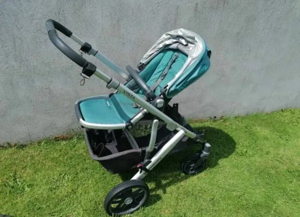 Done deal hot sale uppababy vista