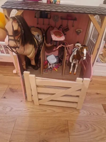 Diy barbie horse discount stable