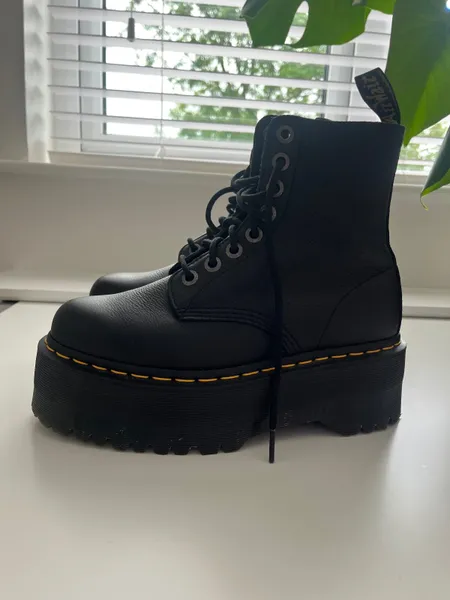 Platform Boots Dr Martens Dublin Price Martens 1914 BLACK SMOOTH