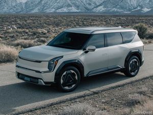 New KIA EV9/ 2026/ 7 Seater / Taxi Spec / Call NOW - Image 3