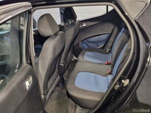 Hyundai i10 2016 1.0 TOP SPEC - Image 2