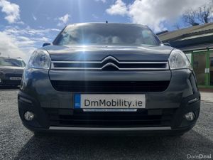 Wheelchair Car - Image 2