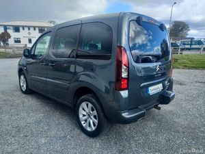 Wheelchair Car - Image 4