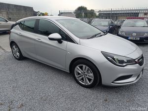 2017 Vauxhall Astra 1.6 cdti 16v tech line - Image 3