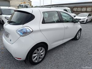 2016 Renault Zoe dynamique 22kwh electric - Image 4