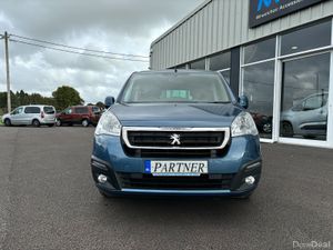 Wheelchair Car - Image 2