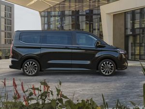 Ford e-Tourneo Custom/Wheelchair Access/Taxi Spec - Image 4