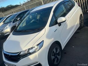 Honda fit hybrid auto low millage - Image 4