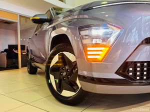 KONA EV - PLATINUM 65WH 2026 - Video Tour 261 - Image 4