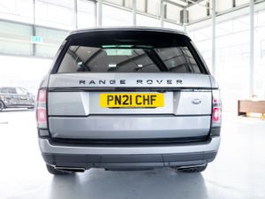 Land Rover Range Rover WESTMNSTR BLCK P4 - Image 3