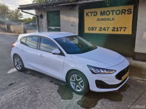 Low Mileage Ford Focus 2022 1.5d auto - Image 2