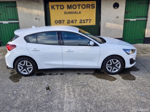 Low Mileage Ford Focus 2022 1.5d auto - Image 3