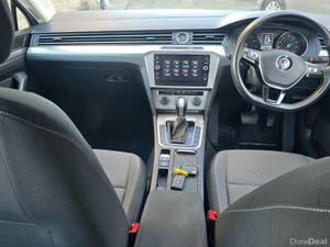 Volkswagen Passat 2019 AUTOMATIC - Image 4
