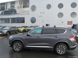Hyundai Santa Fe 2022 - Image 2