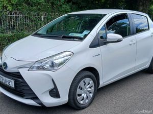 Toyota Yaris Vitz Hybrid 1.5 2017 NCT 08-26 - Image 2