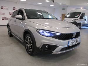 Fiat Tipo  CROSS 1.0 LITRE PETROL 2023 - Image 3