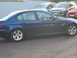 BMW 3-Series 2011 2.0 Diesel - Image 4