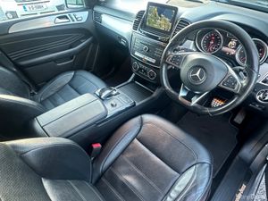 Mercedes-Benz GLE350d AMG - Image 4