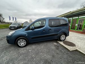 Wheelchair Car - Image 4