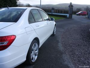 Mercedes C220 CDI Executive,  2012 - Image 3