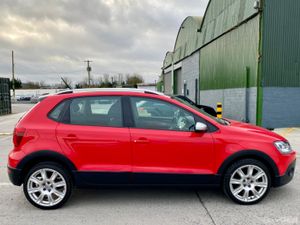 VOLKSWAGEN CROSS POLO 2015 /1.2 TSI 5DR 90HP/ - Image 4