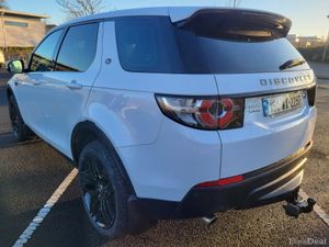 2015 LANDROVER DISCOVERY SPORT 2.2 7 SEATER SE - Image 2
