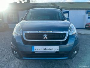 Wheelchair Car - Image 2