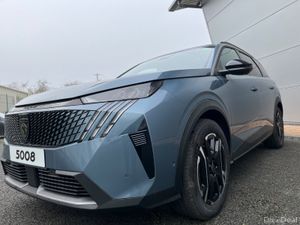 Peugeot 5008 2025 - Image 2