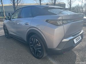 Peugeot 3008 1.2 Hybrid Allure - Image 4