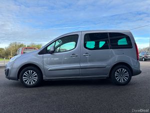 Wheelchair Car - Image 4