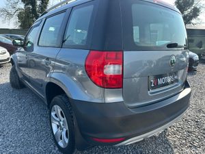 🔵 Skoda Yeti AMBITION 1.6 TDI GREENLINE LOW KM - Image 4