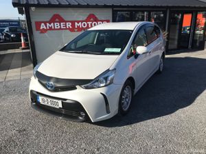 2015 Toyota Prius Alpha 7 Seater - Image 2