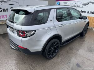 161 Land Rover Discovery Sport 2.0D AUTO 7 Seater - Image 4